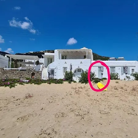 Дом отдыха Penelope Seaside House *