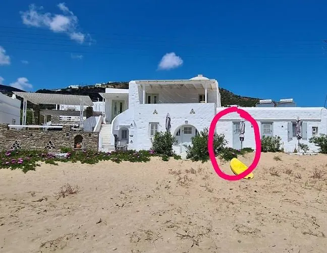 Дом отдыха Penelope Seaside House *